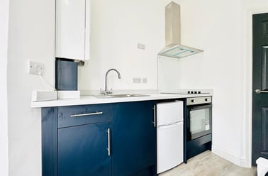 Park Road, Lenton, Nottingham - Image 2